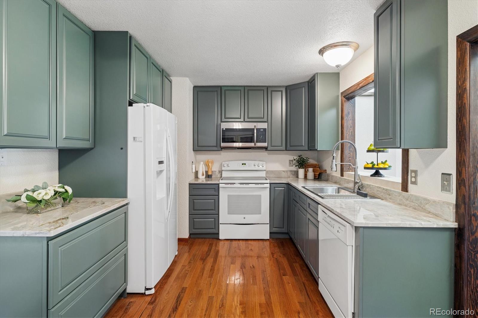 MLS Image #20 for 19064 w 61st place,golden, Colorado