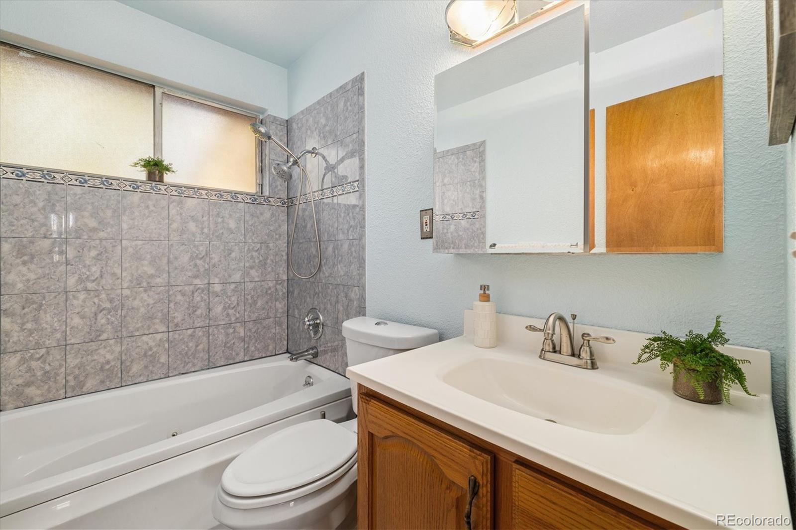 MLS Image #6 for 19064 w 61st place,golden, Colorado