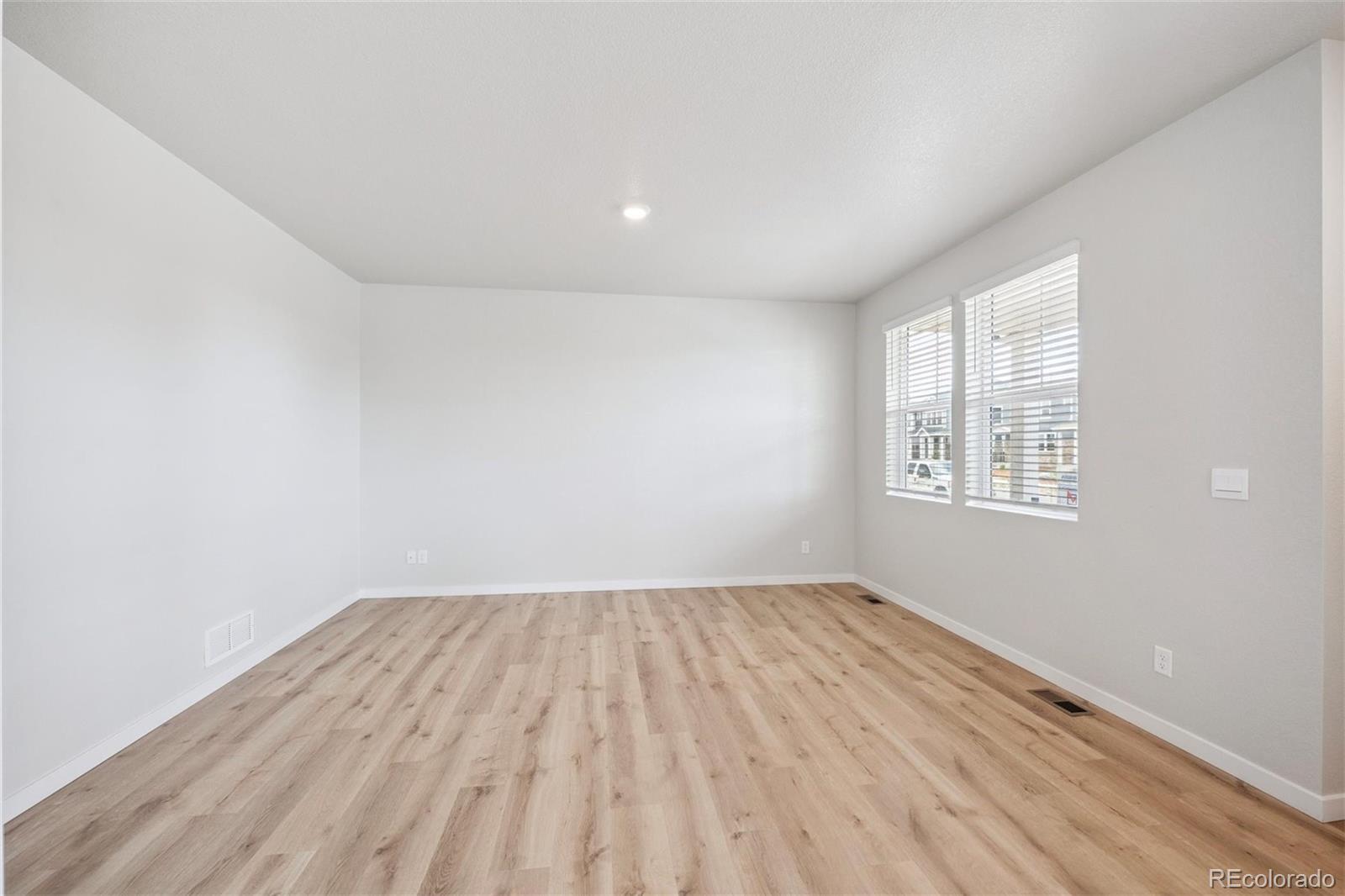 MLS Image #1 for 22344 e 6th place,aurora, Colorado