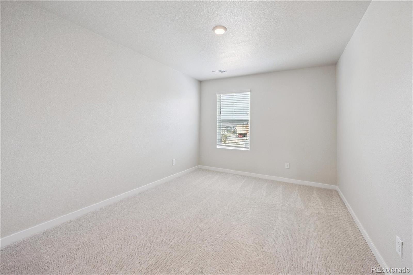 MLS Image #19 for 22344 e 6th place,aurora, Colorado