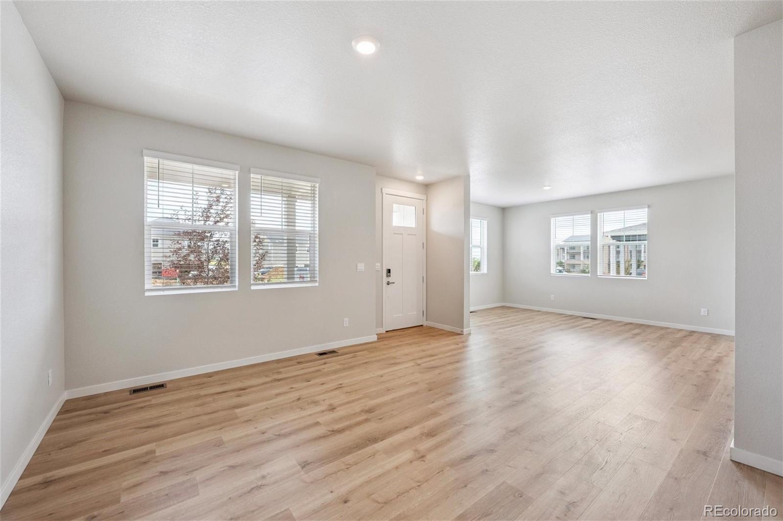 MLS Image #2 for 22344 e 6th place,aurora, Colorado