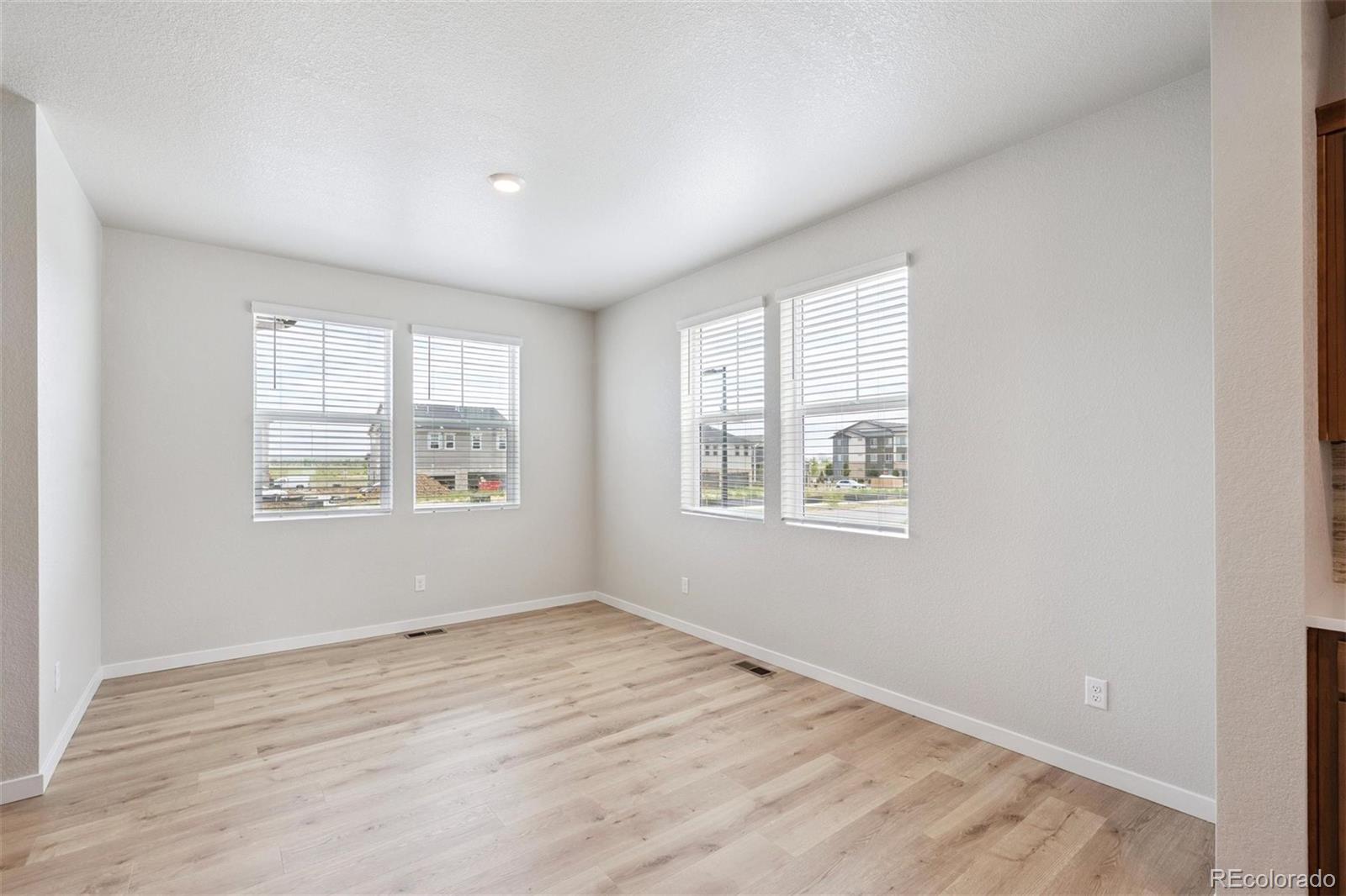 MLS Image #4 for 22344 e 6th place,aurora, Colorado