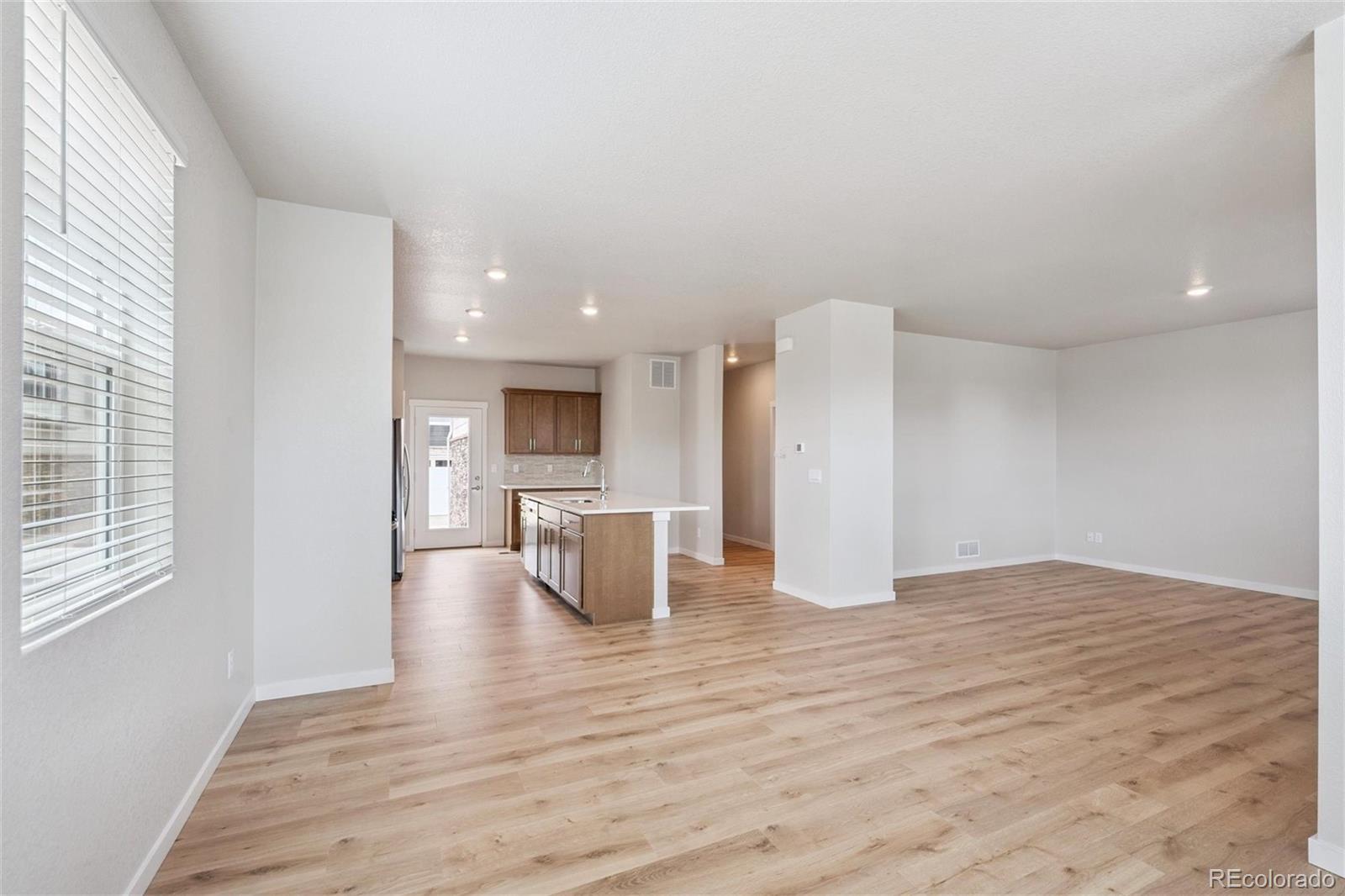 MLS Image #7 for 22344 e 6th place,aurora, Colorado