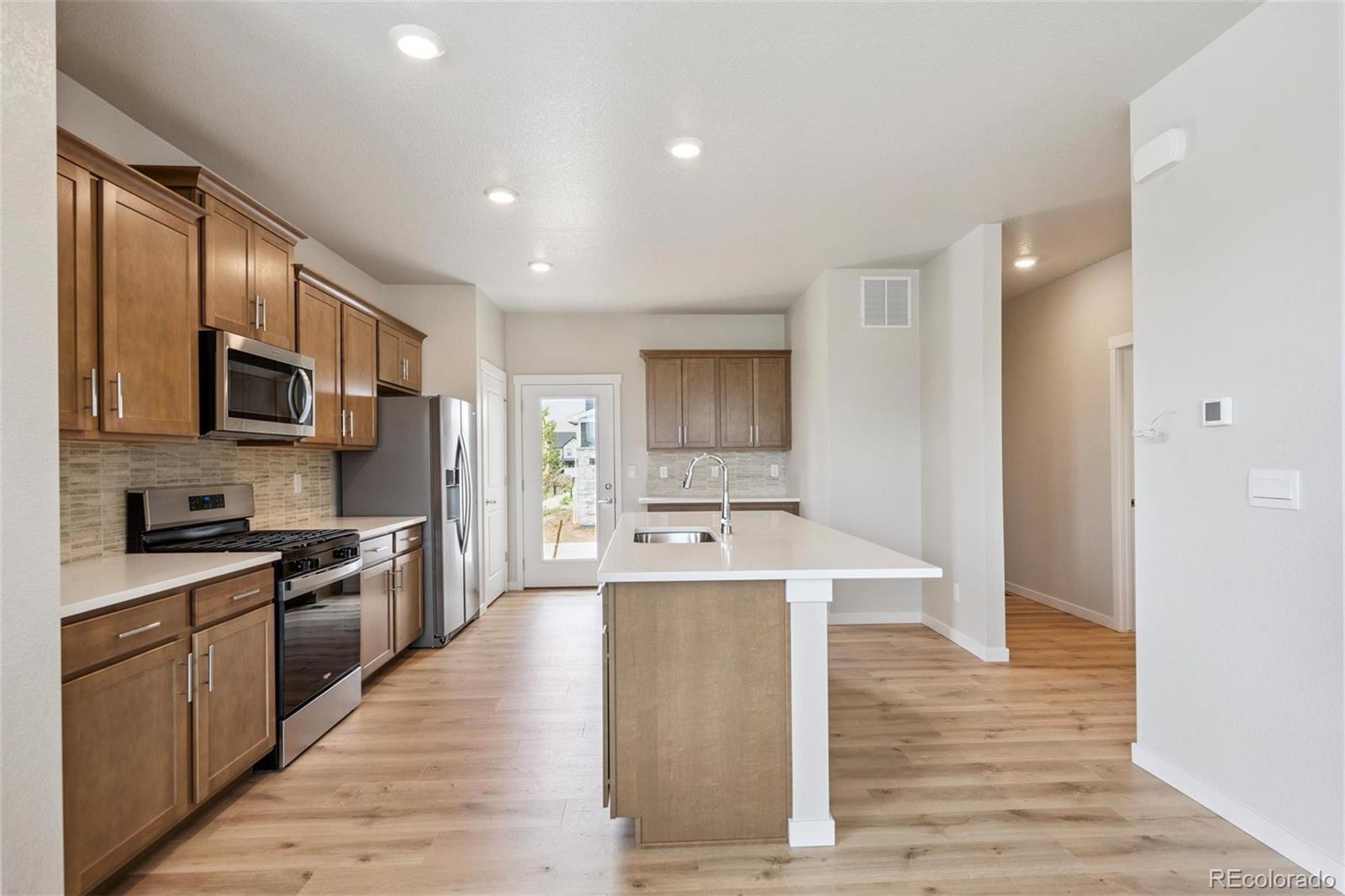 MLS Image #9 for 22344 e 6th place,aurora, Colorado