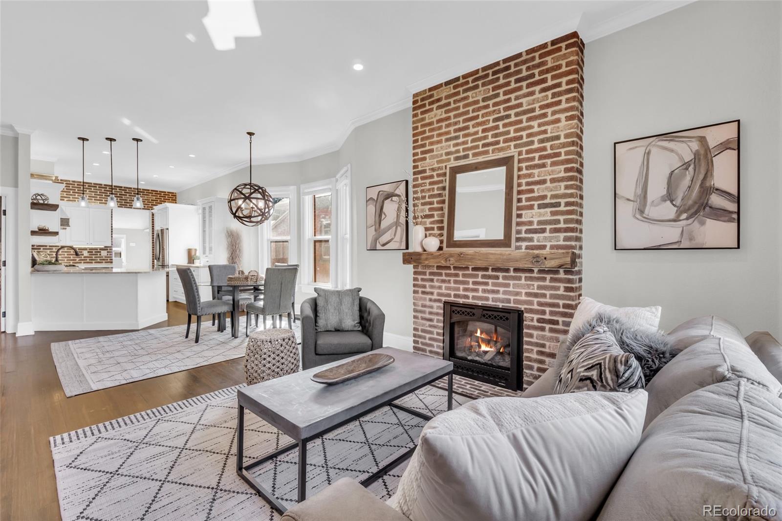 MLS Image #3 for 646 s lincoln street,denver, Colorado