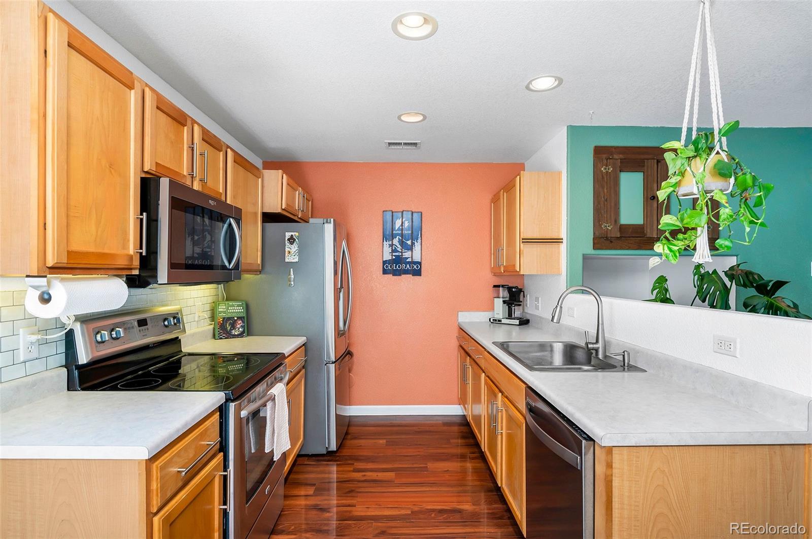 MLS Image #10 for 4570 s swadley court,morrison, Colorado