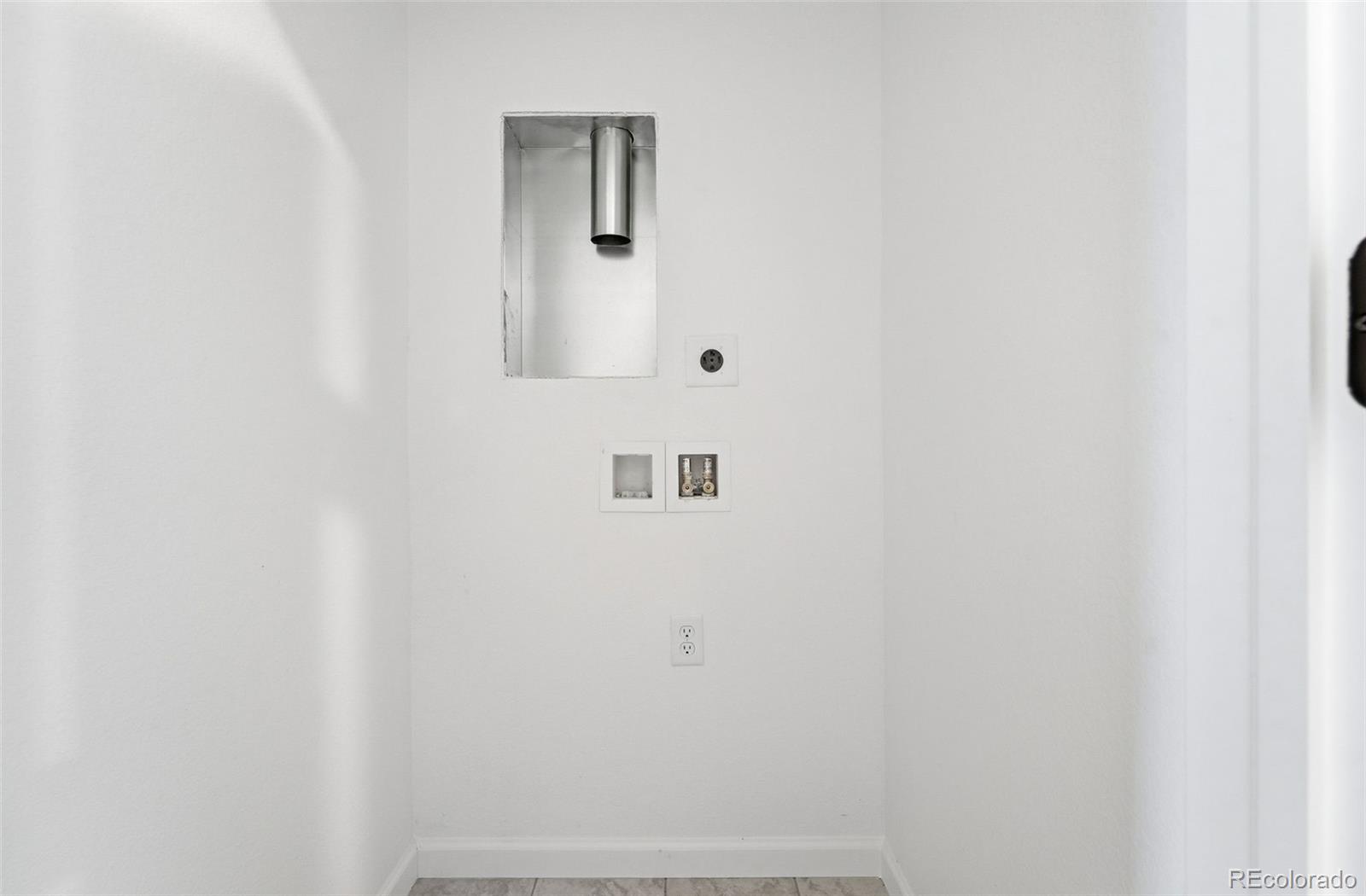 MLS Image #20 for 17135 w 91st lane,arvada, Colorado