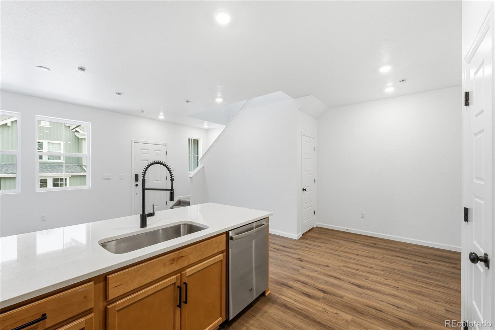 MLS Image #5 for 17135 w 91st lane,arvada, Colorado