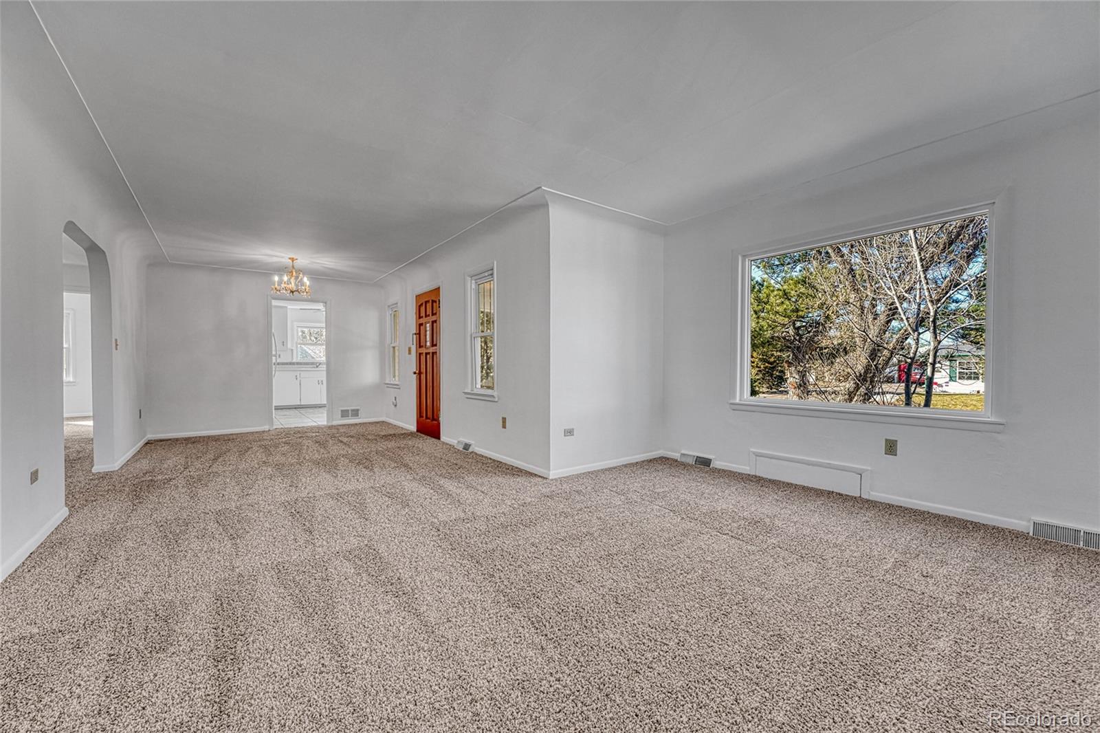 MLS Image #5 for 1678  arapahoe street,strasburg, Colorado