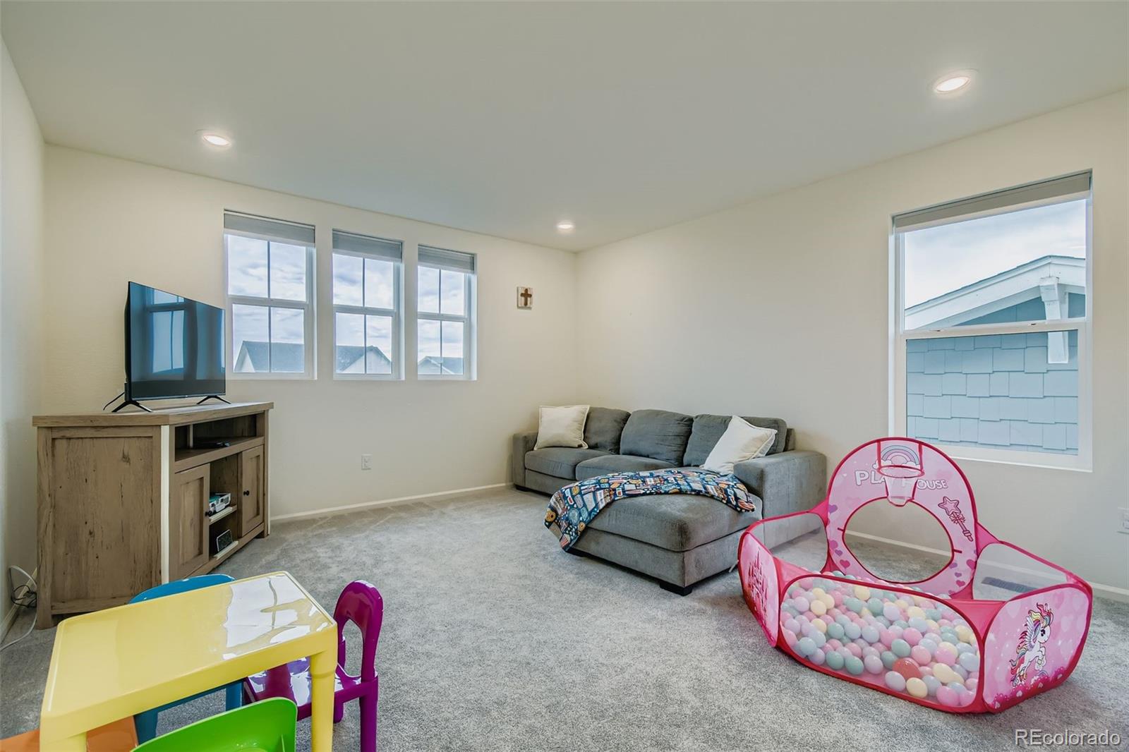 MLS Image #18 for 1894  spotted owl court,brighton, Colorado