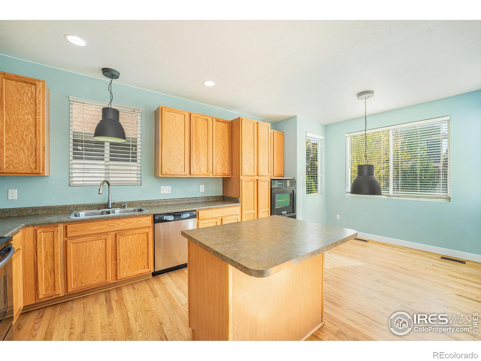MLS Image #4 for 10684  lewiston street,commerce city, Colorado