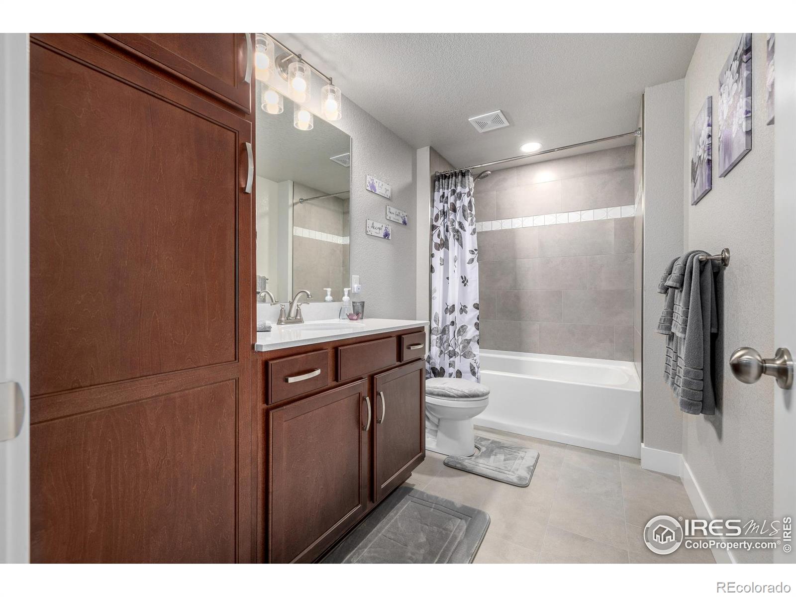 MLS Image #32 for 4124  trapper lake drive,loveland, Colorado