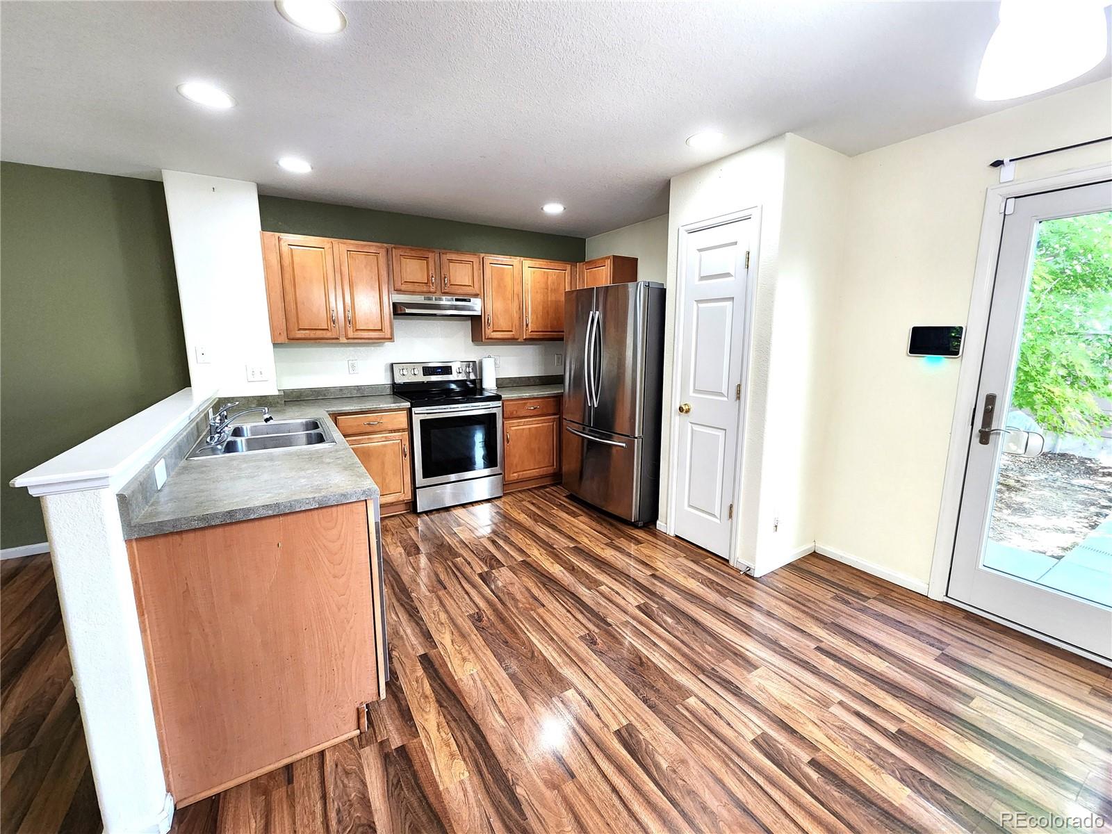 MLS Image #3 for 4339 s independence court,littleton, Colorado