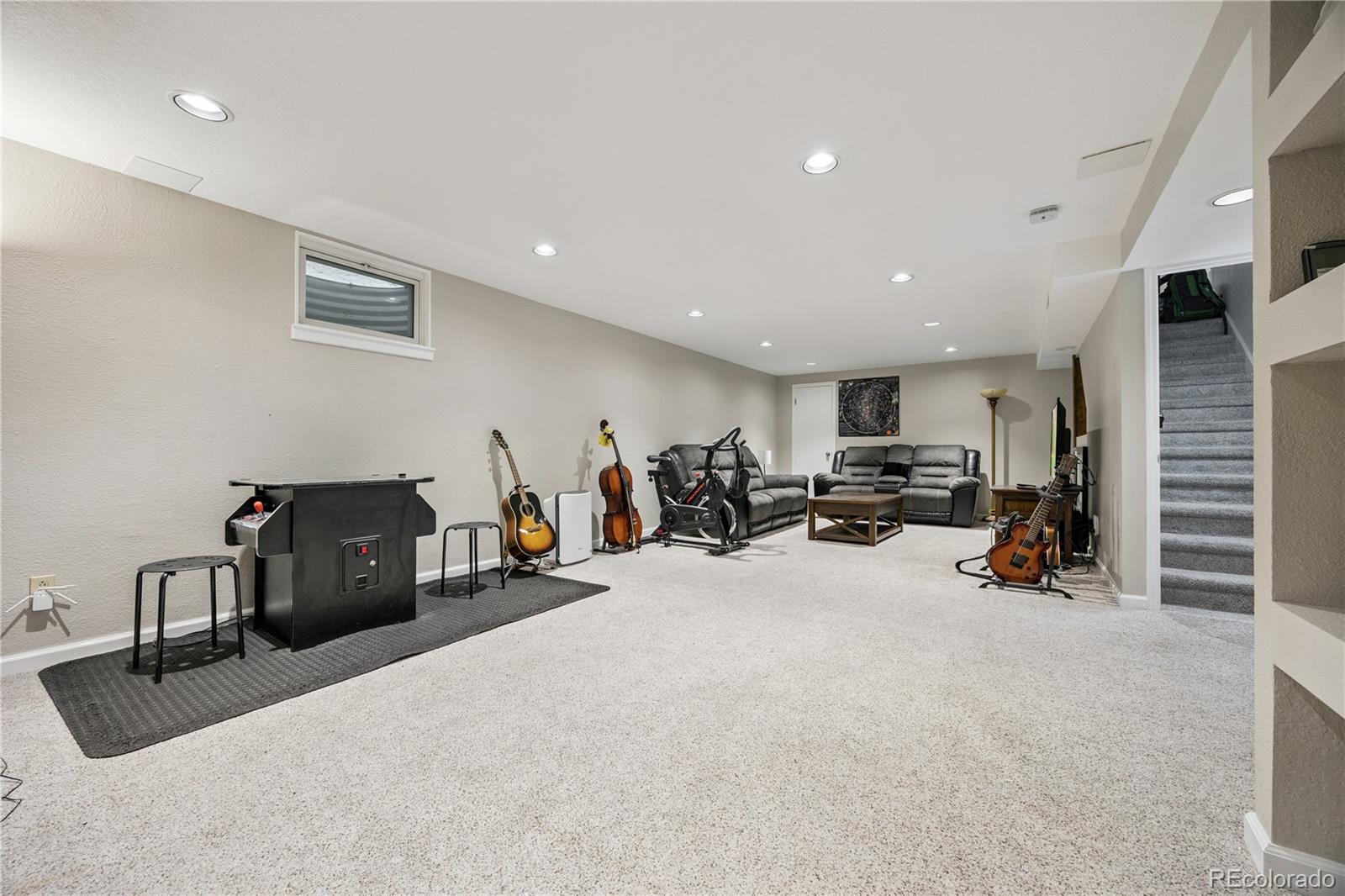 MLS Image #22 for 5321 s nelson street,littleton, Colorado