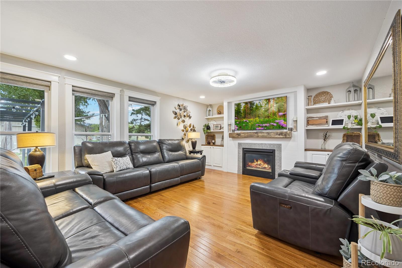 MLS Image #5 for 5321 s nelson street,littleton, Colorado