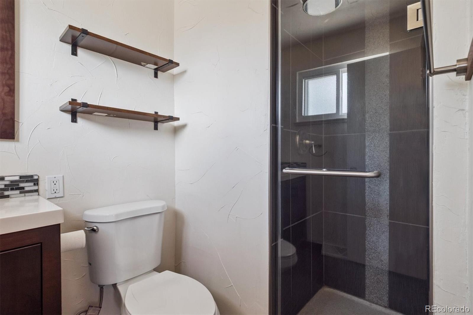 MLS Image #12 for 1515 s monaco parkway,denver, Colorado