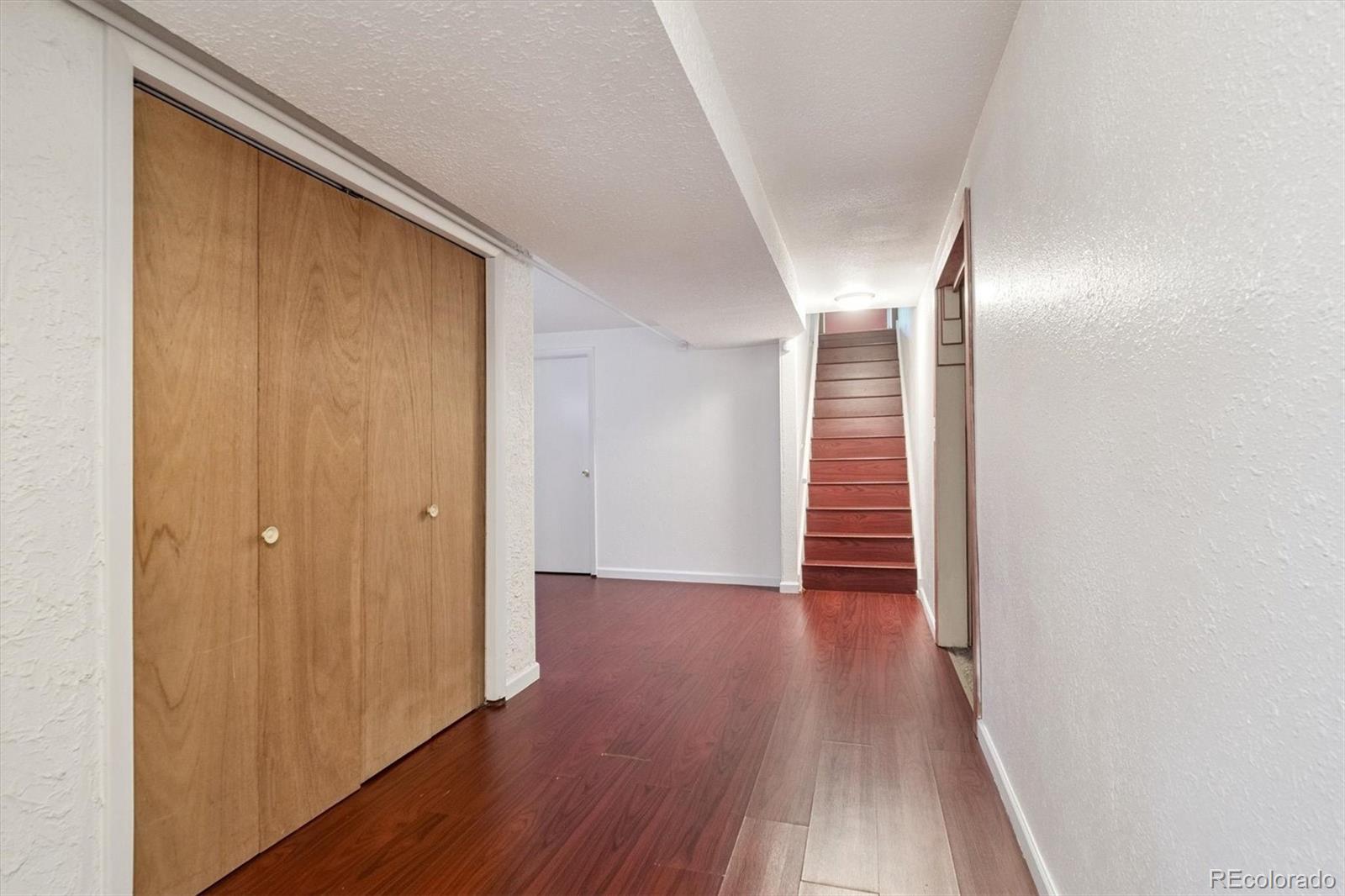 MLS Image #20 for 1515 s monaco parkway,denver, Colorado