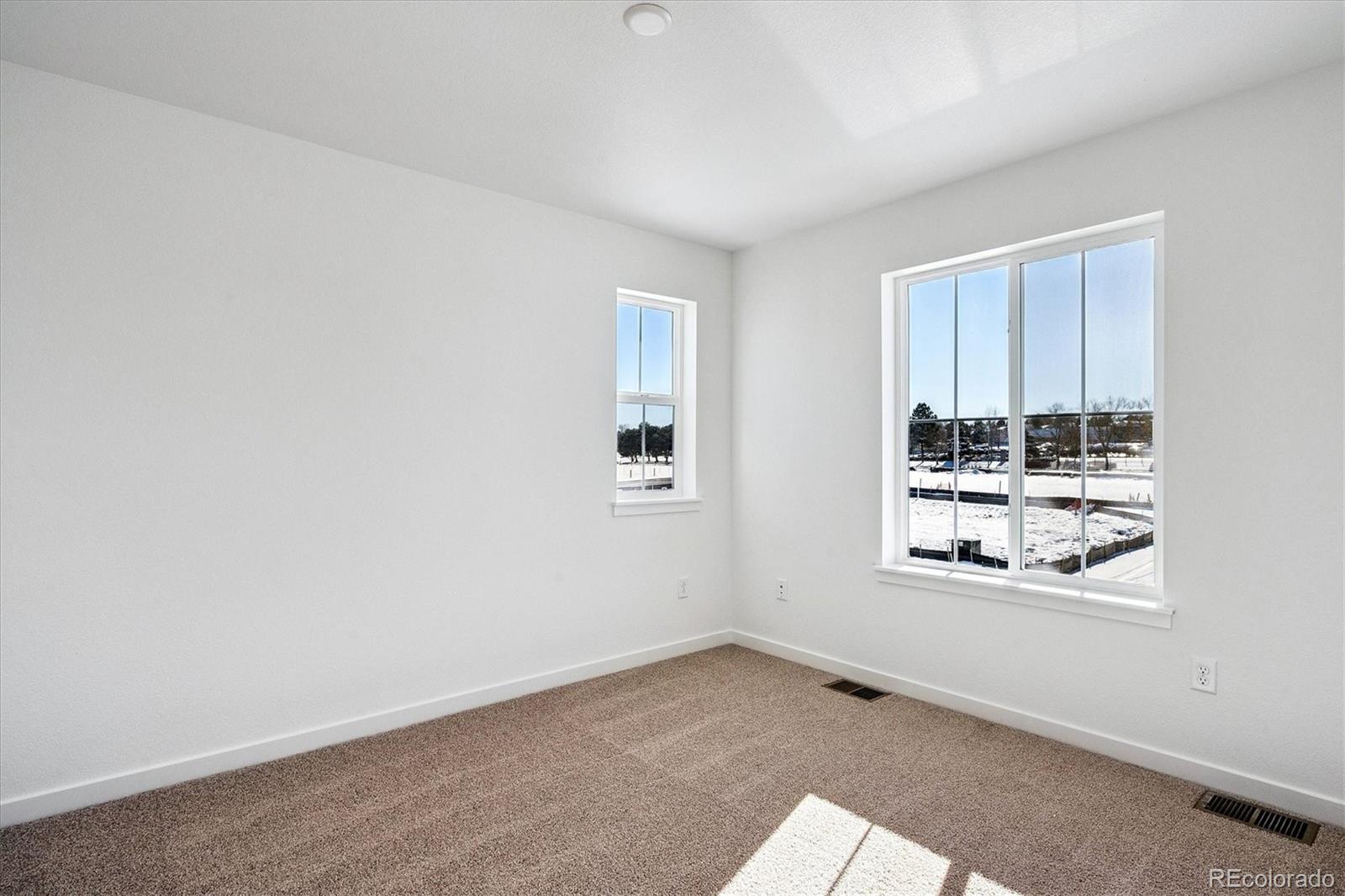 MLS Image #20 for 17543 e virginia avenue,aurora, Colorado