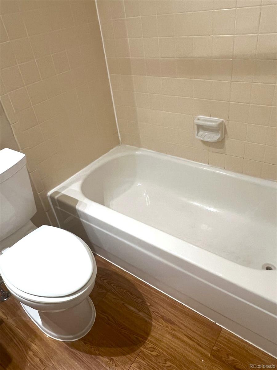 MLS Image #10 for 1811 s quebec way,denver, Colorado