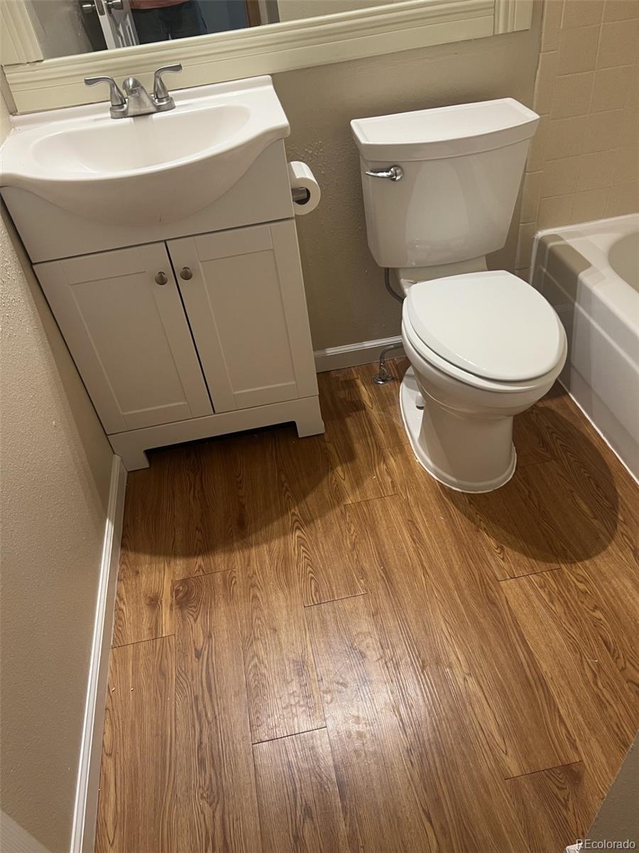 MLS Image #11 for 1811 s quebec way,denver, Colorado