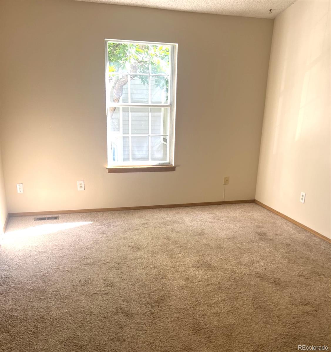 MLS Image #7 for 1811 s quebec way,denver, Colorado