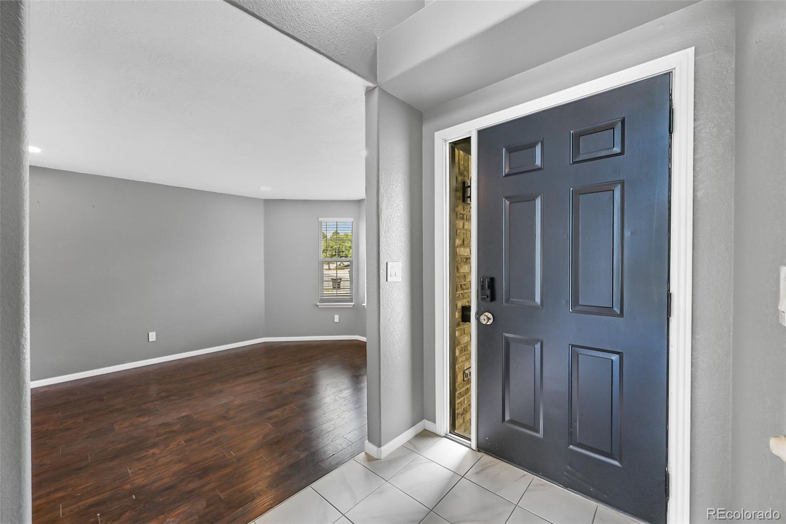 MLS Image #10 for 5914  instone circle,colorado springs, Colorado