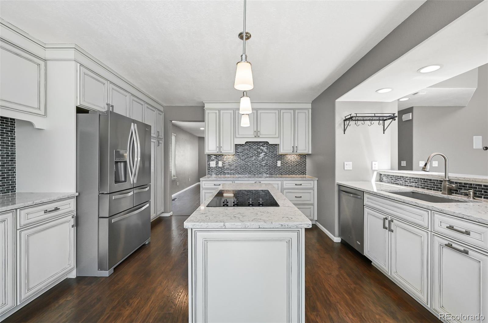 MLS Image #14 for 5914  instone circle,colorado springs, Colorado