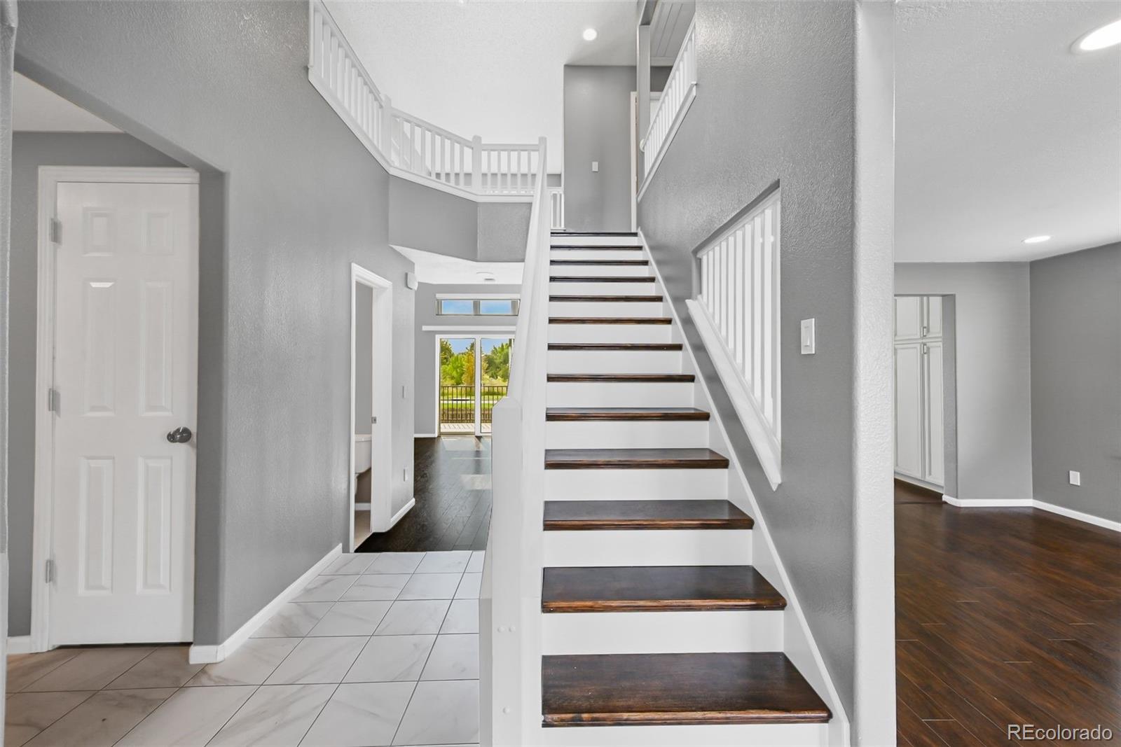 MLS Image #9 for 5914  instone circle,colorado springs, Colorado