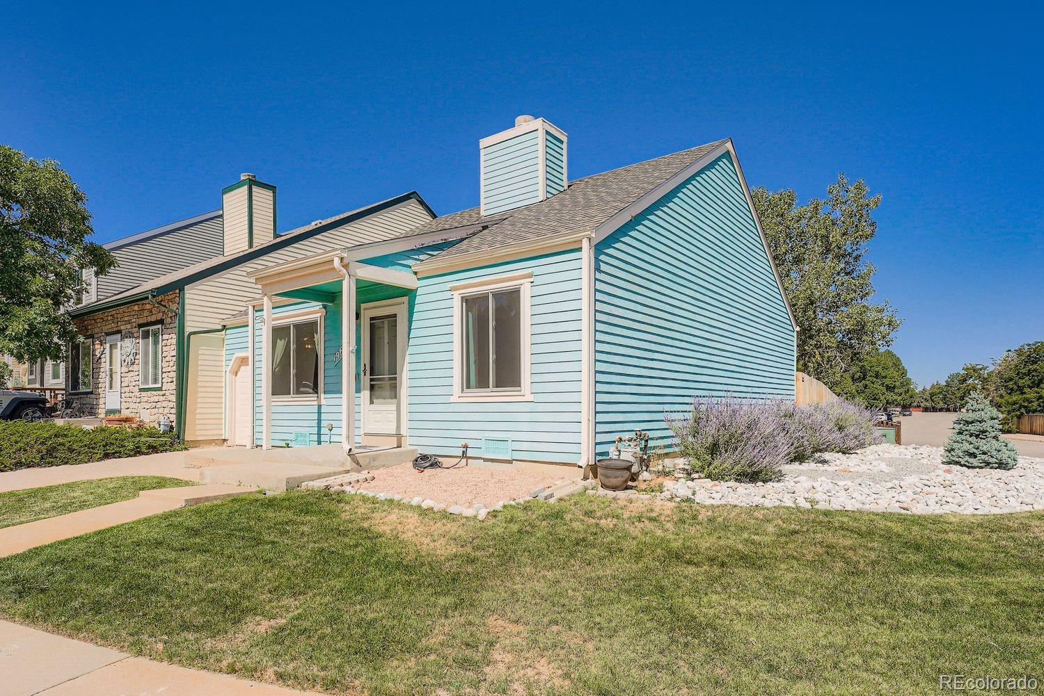 MLS Image #2 for 19660 e loyola circle ,aurora, Colorado