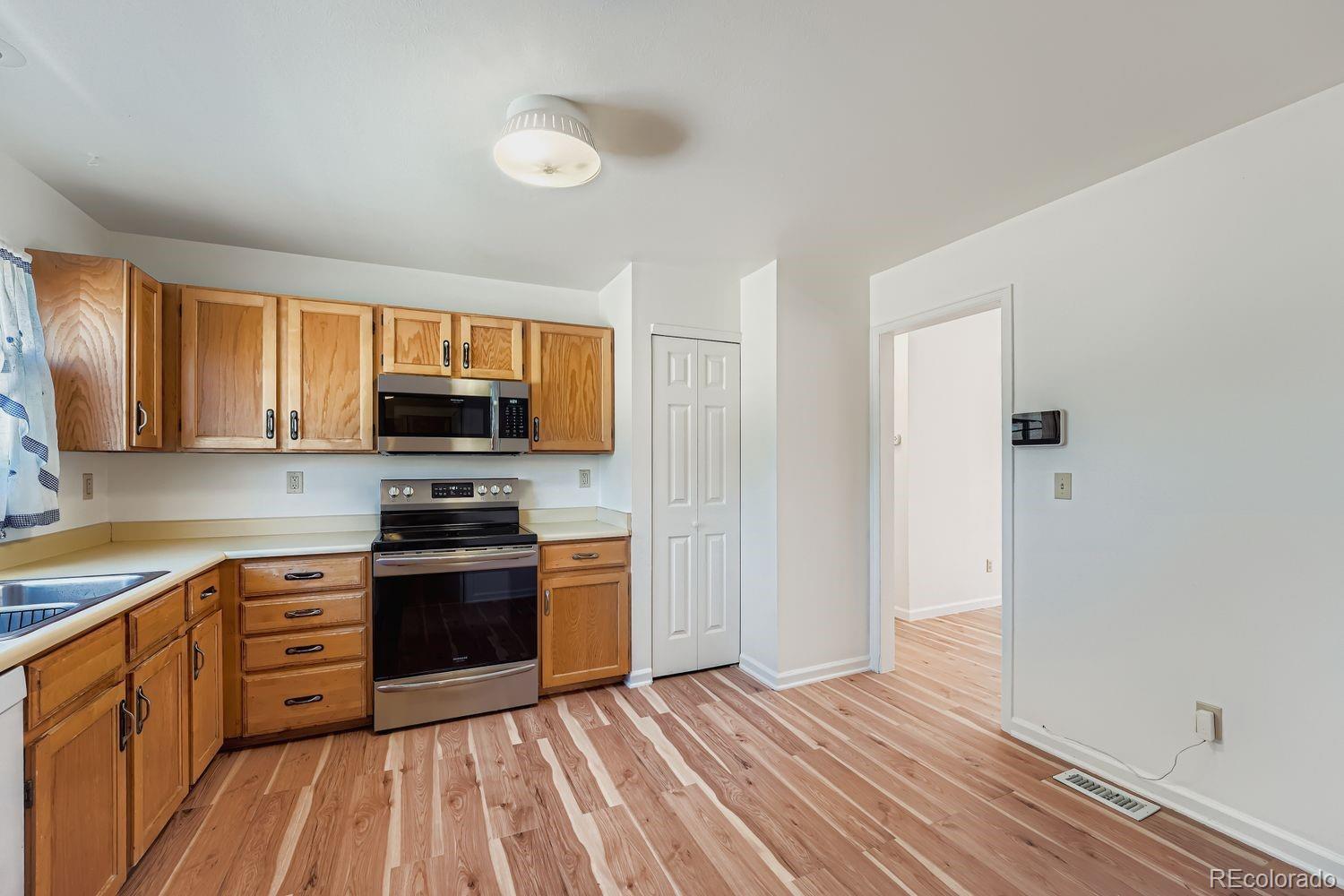 MLS Image #9 for 19660 e loyola circle ,aurora, Colorado
