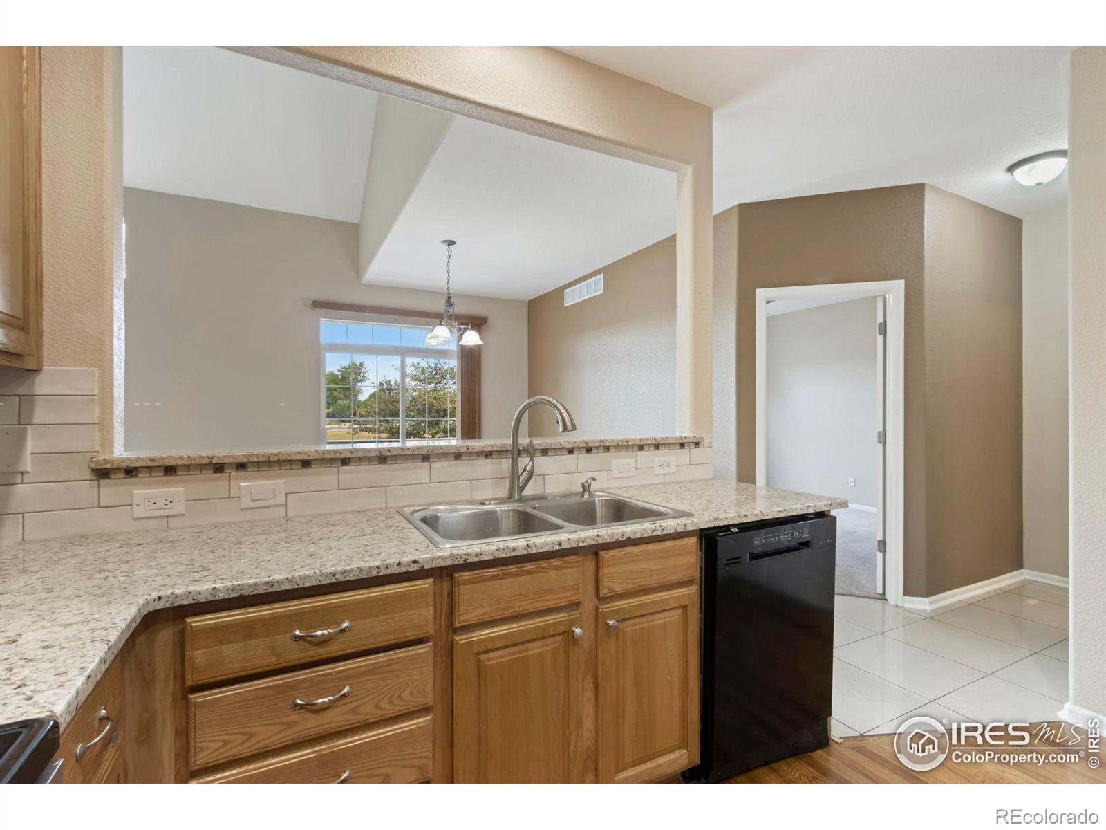 MLS Image #15 for 2920  champion circle,loveland, Colorado