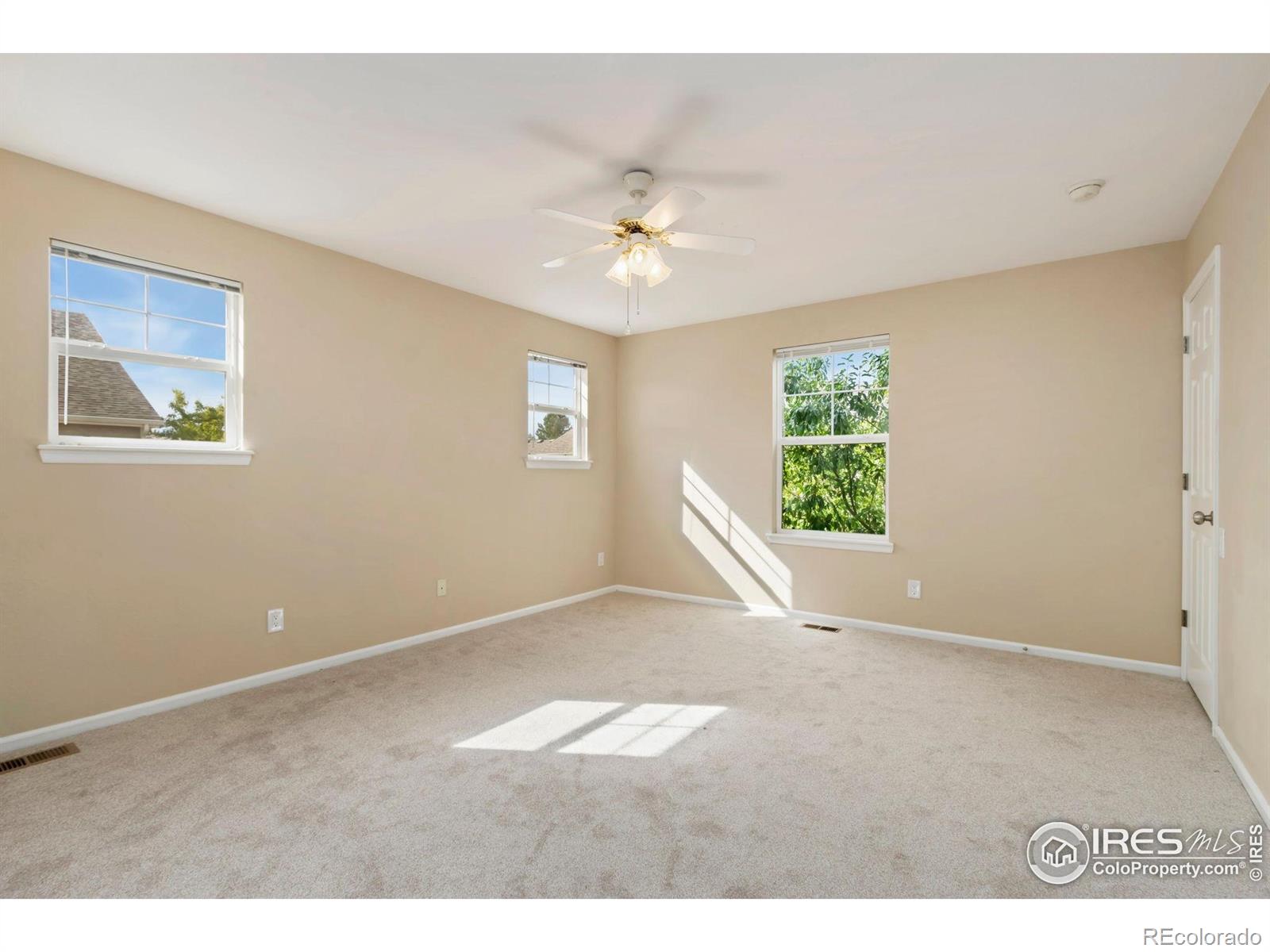 MLS Image #22 for 2920  champion circle,loveland, Colorado