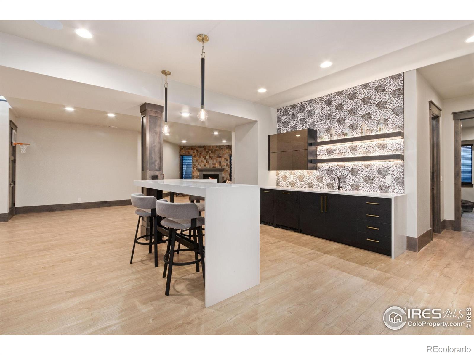 MLS Image #28 for 3947  taliesin way,fort collins, Colorado