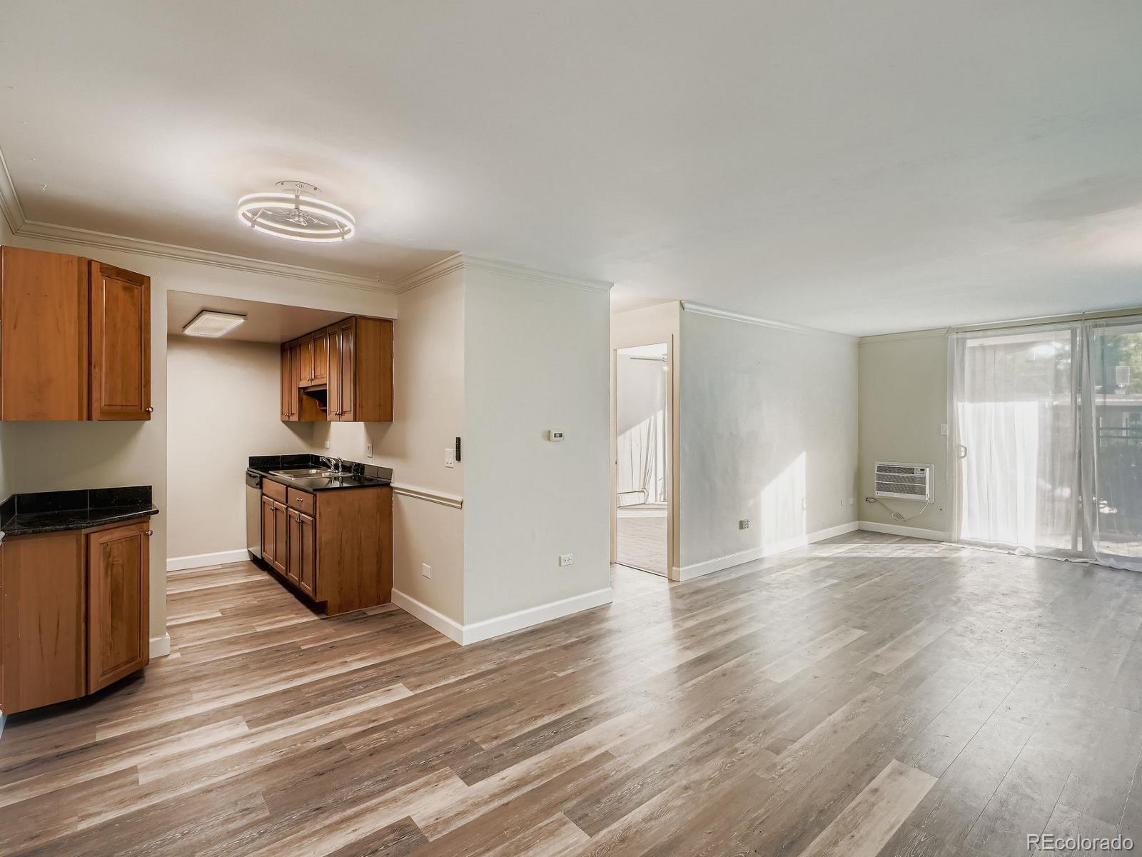 MLS Image #10 for 4600 e asbury circle 104,denver, Colorado