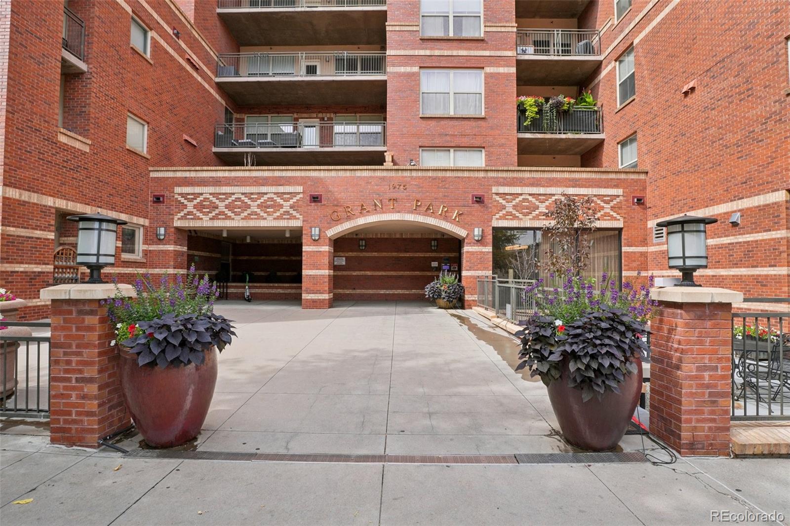 MLS Image #0 for 1975 n grant street 515,denver, Colorado