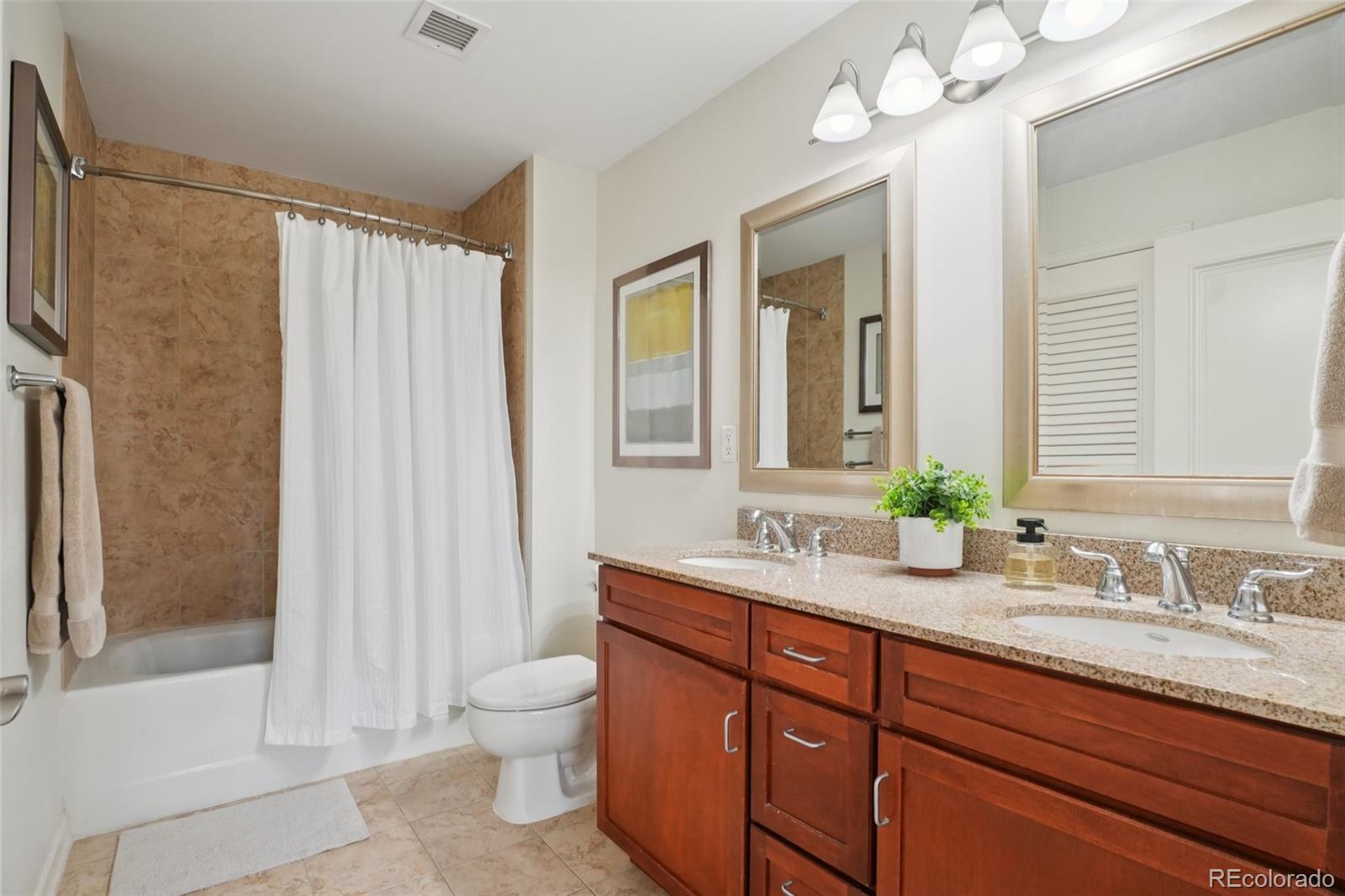 MLS Image #27 for 1975 n grant street 515,denver, Colorado