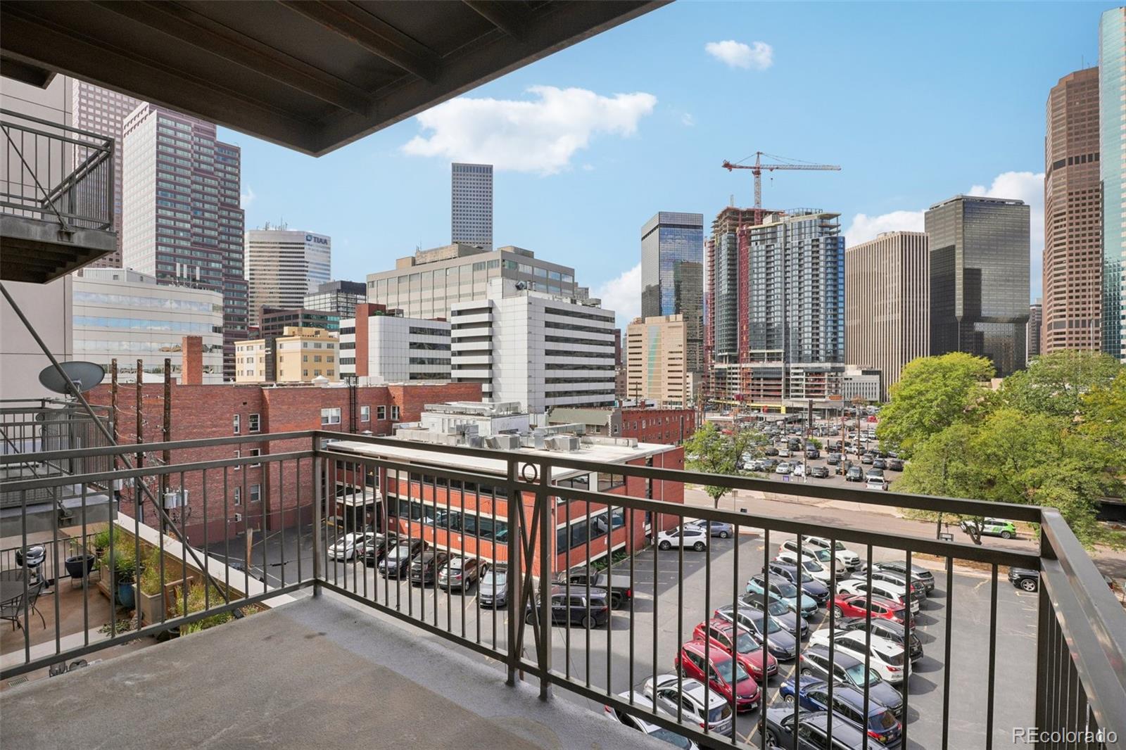 MLS Image #38 for 1975 n grant street 515,denver, Colorado