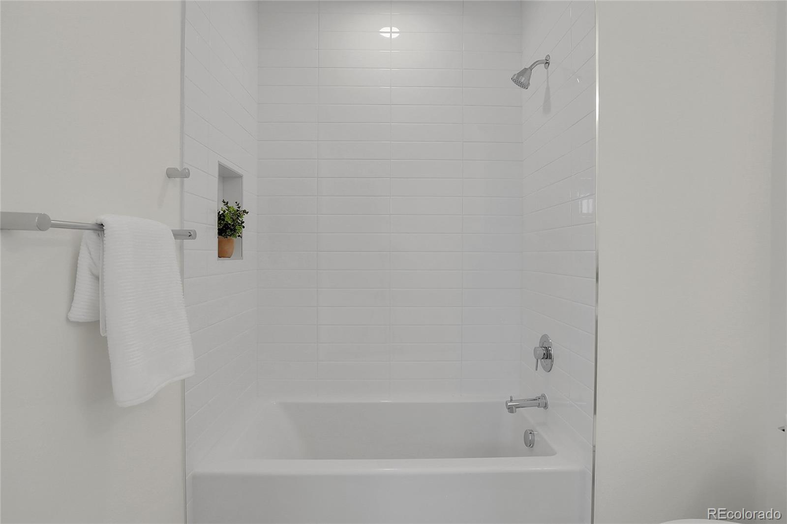 MLS Image #22 for 1815 n williams street ,denver, Colorado
