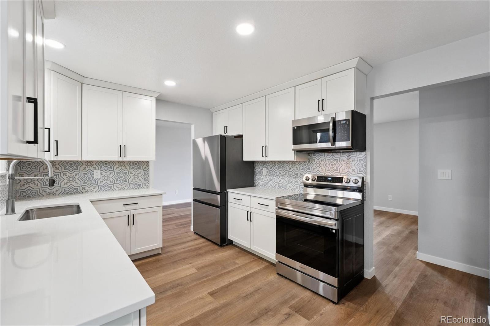 MLS Image #11 for 7406 s washington street,centennial, Colorado