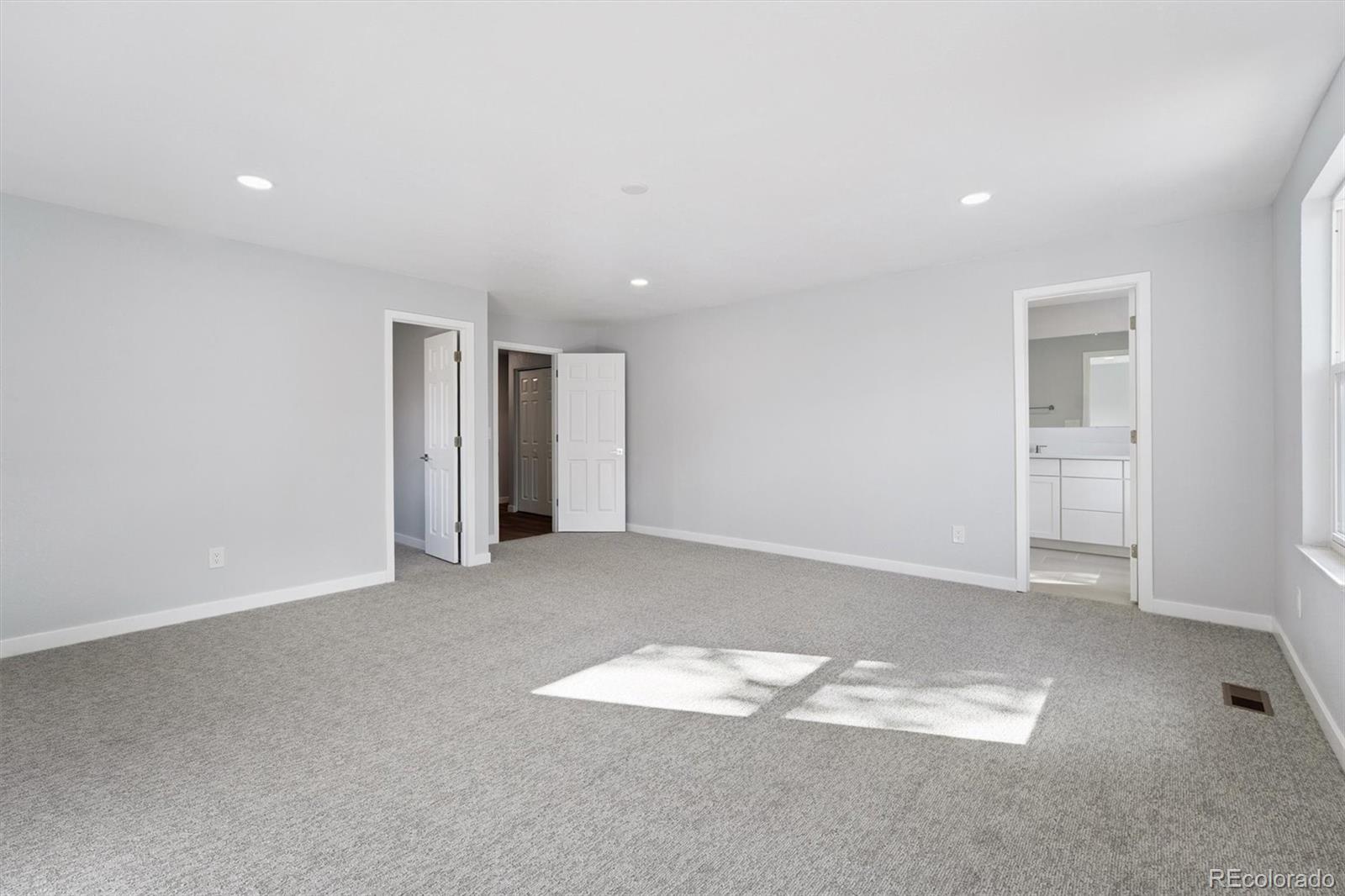 MLS Image #19 for 7406 s washington street,centennial, Colorado