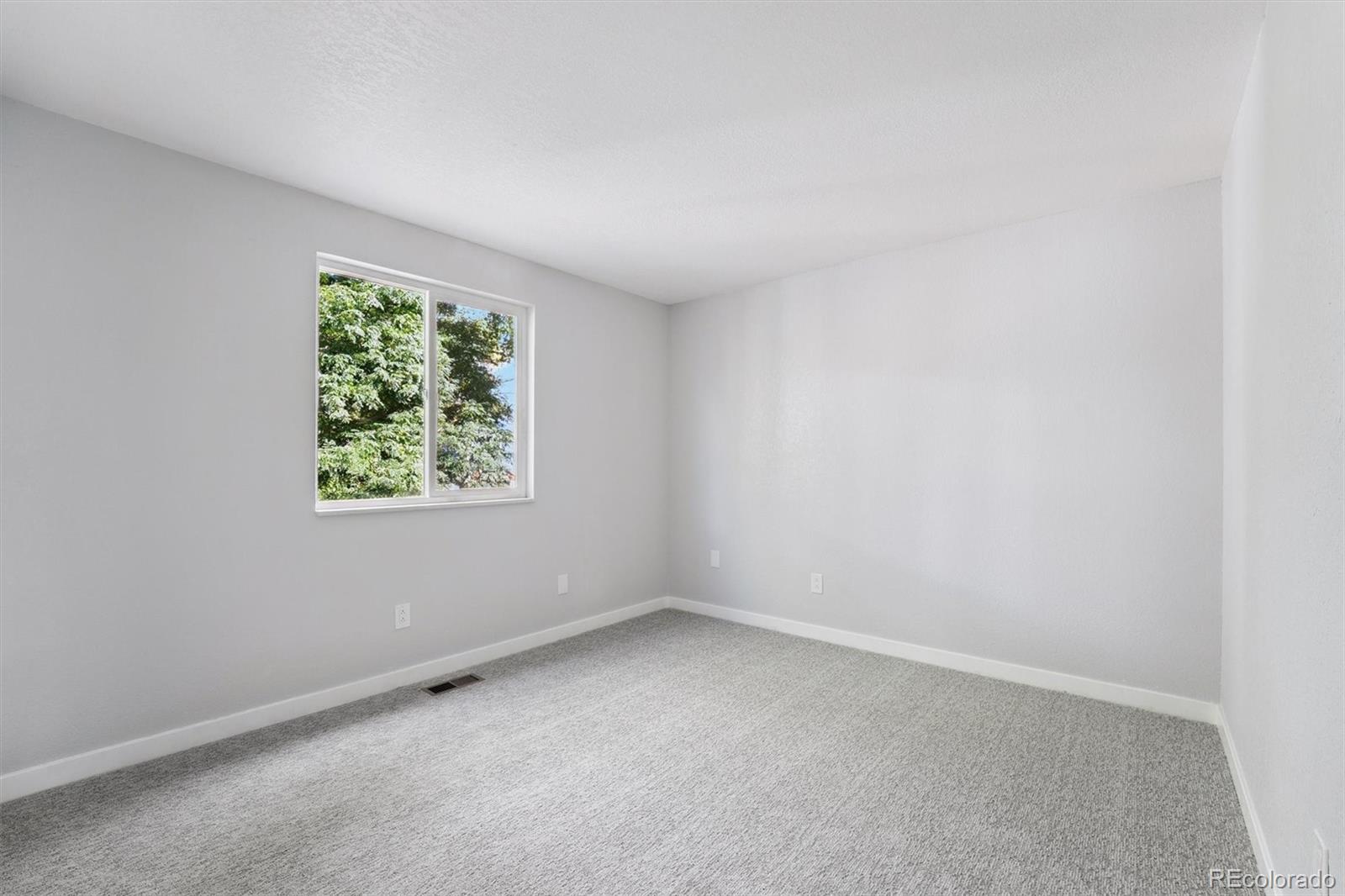 MLS Image #23 for 7406 s washington street,centennial, Colorado