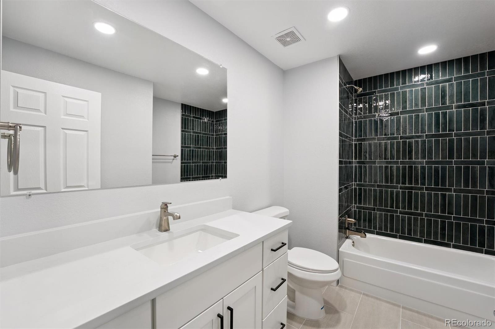 MLS Image #24 for 7406 s washington street,centennial, Colorado