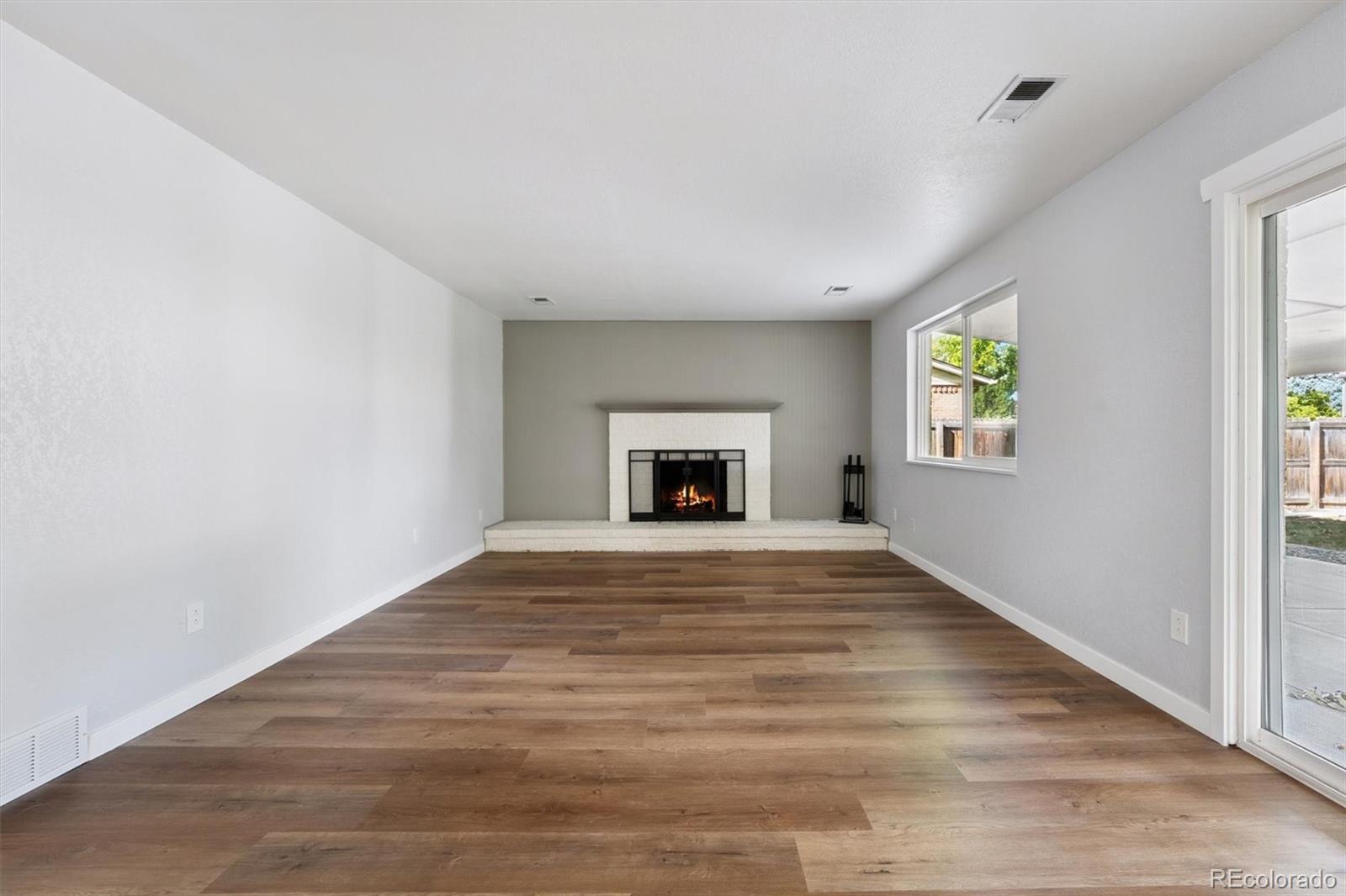 MLS Image #5 for 7406 s washington street,centennial, Colorado