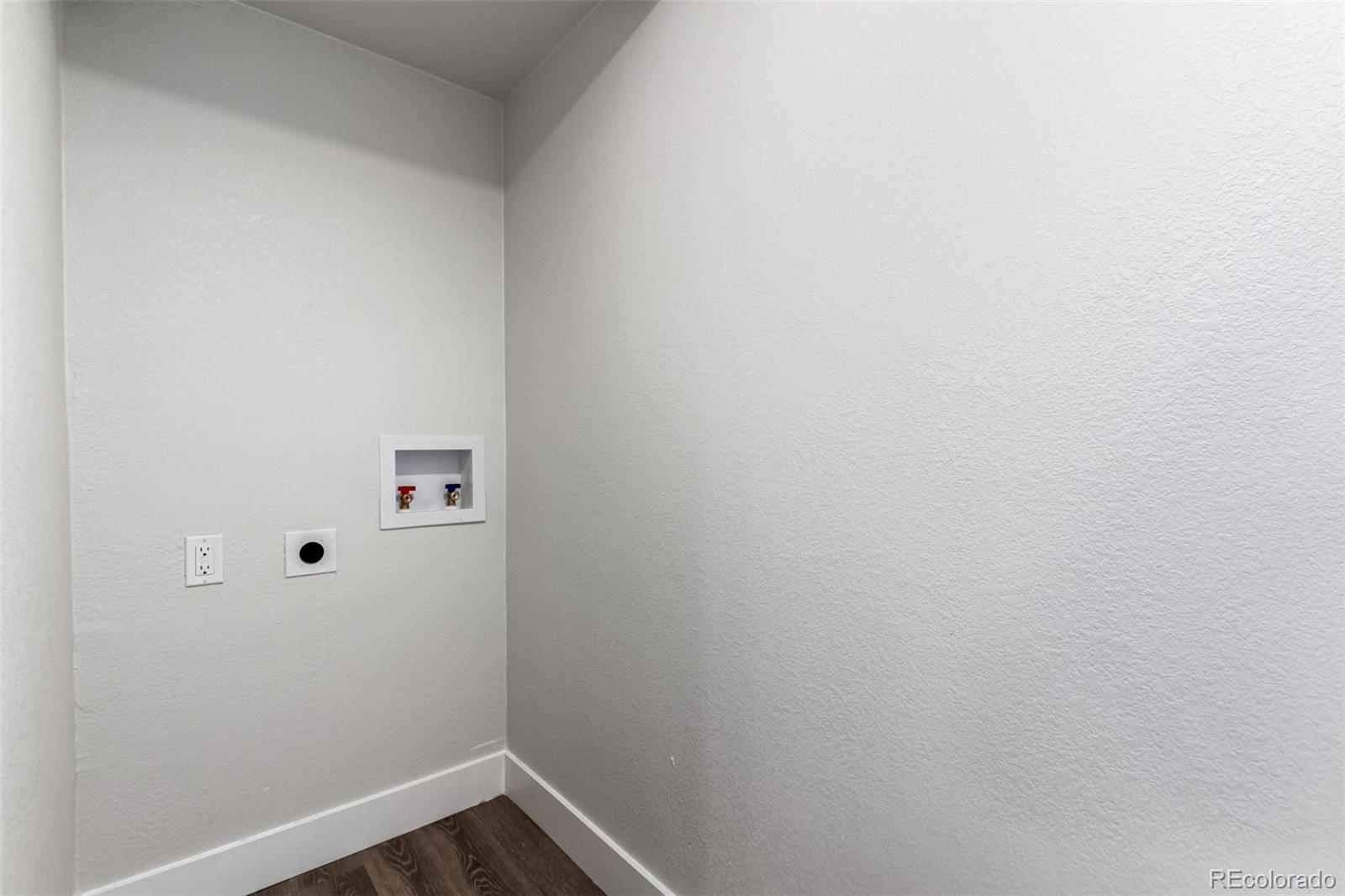 MLS Image #12 for 540 s forest street 1-104,denver, Colorado