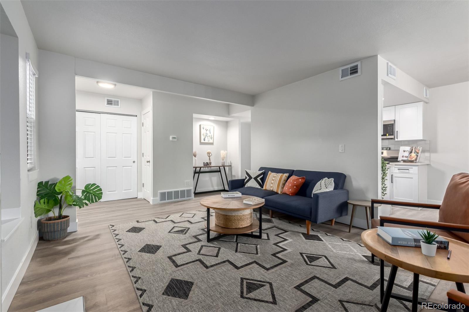 MLS Image #3 for 540 s forest street 1-104,denver, Colorado
