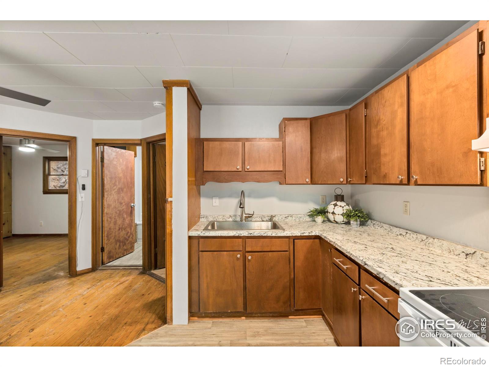 MLS Image #14 for 2387 w highway 34 ,drake, Colorado