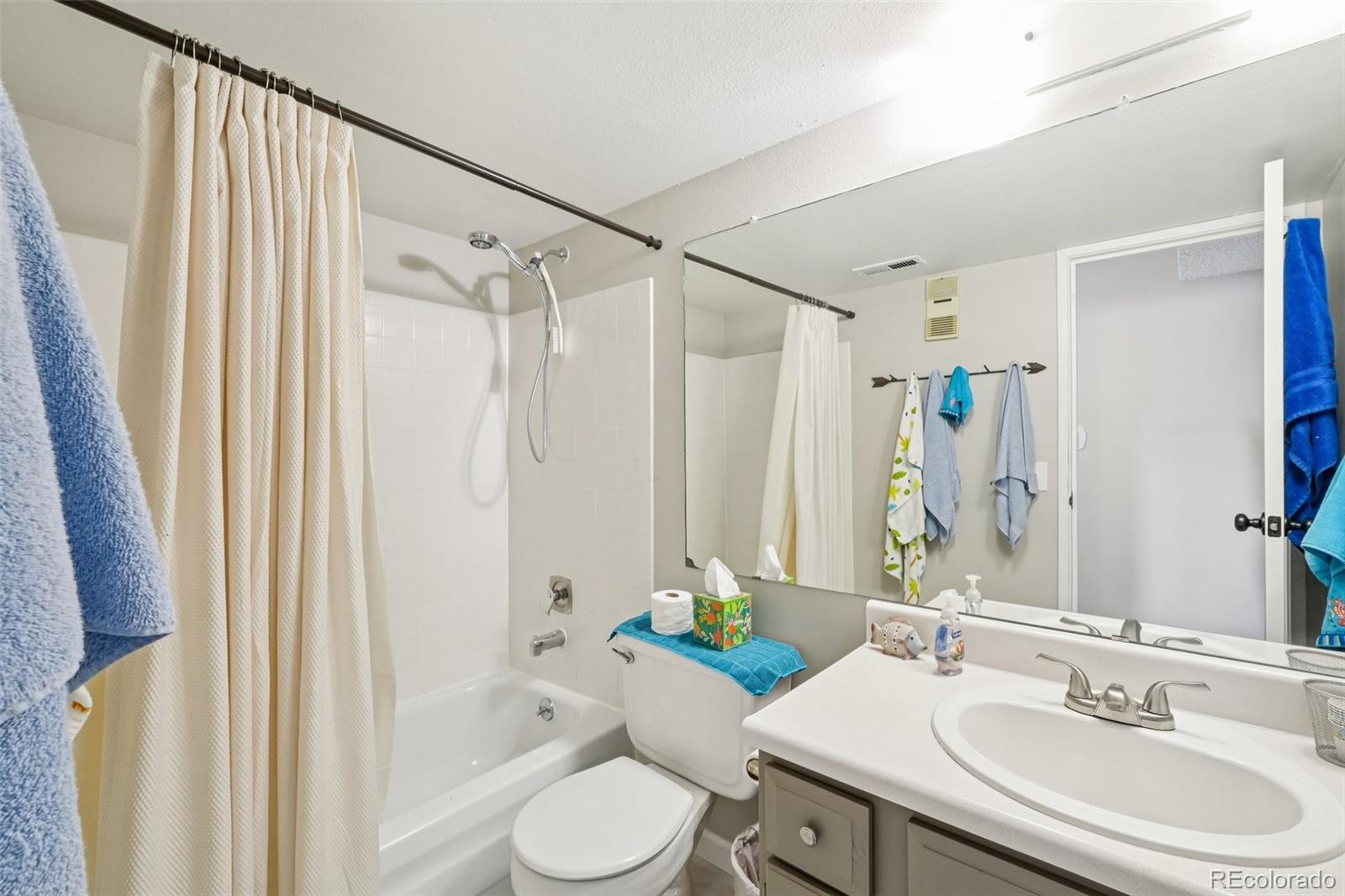 MLS Image #14 for 331  wright street 304,lakewood, Colorado
