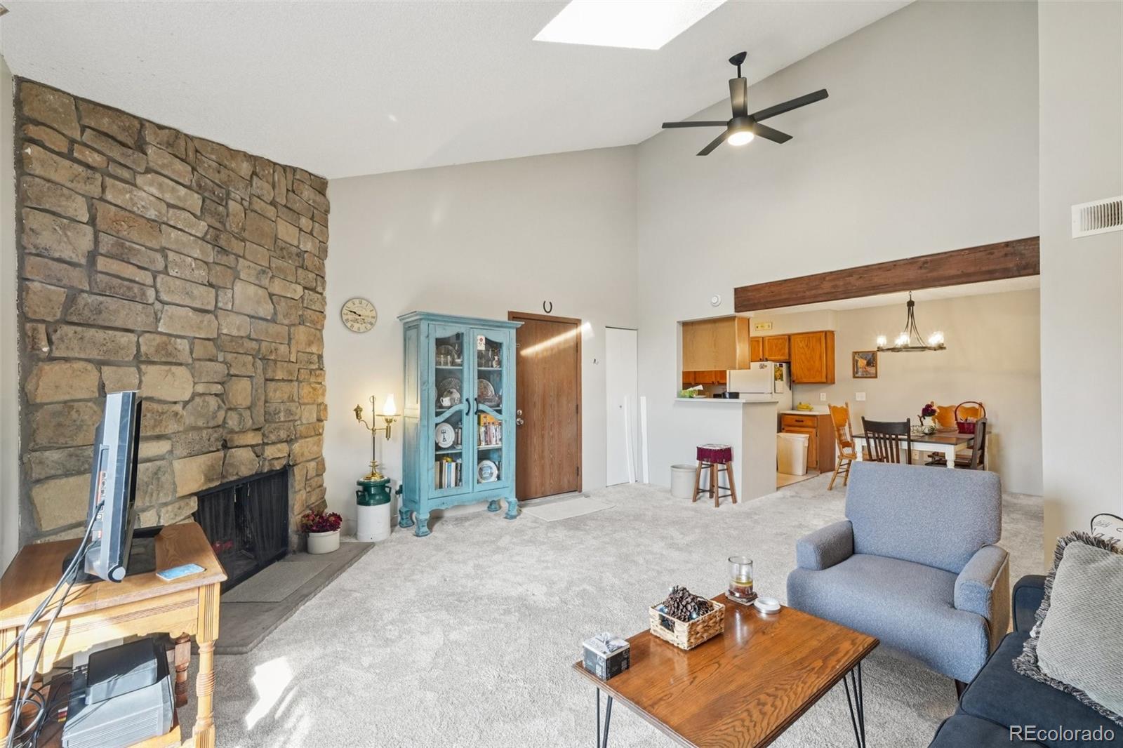 MLS Image #2 for 331  wright street 304,lakewood, Colorado