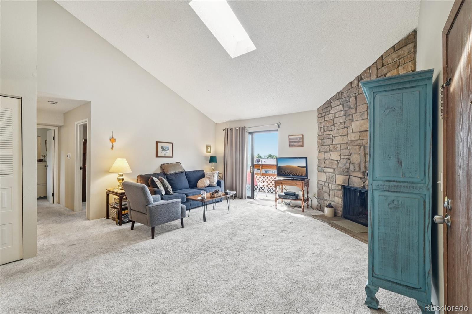 MLS Image #3 for 331  wright street 304,lakewood, Colorado