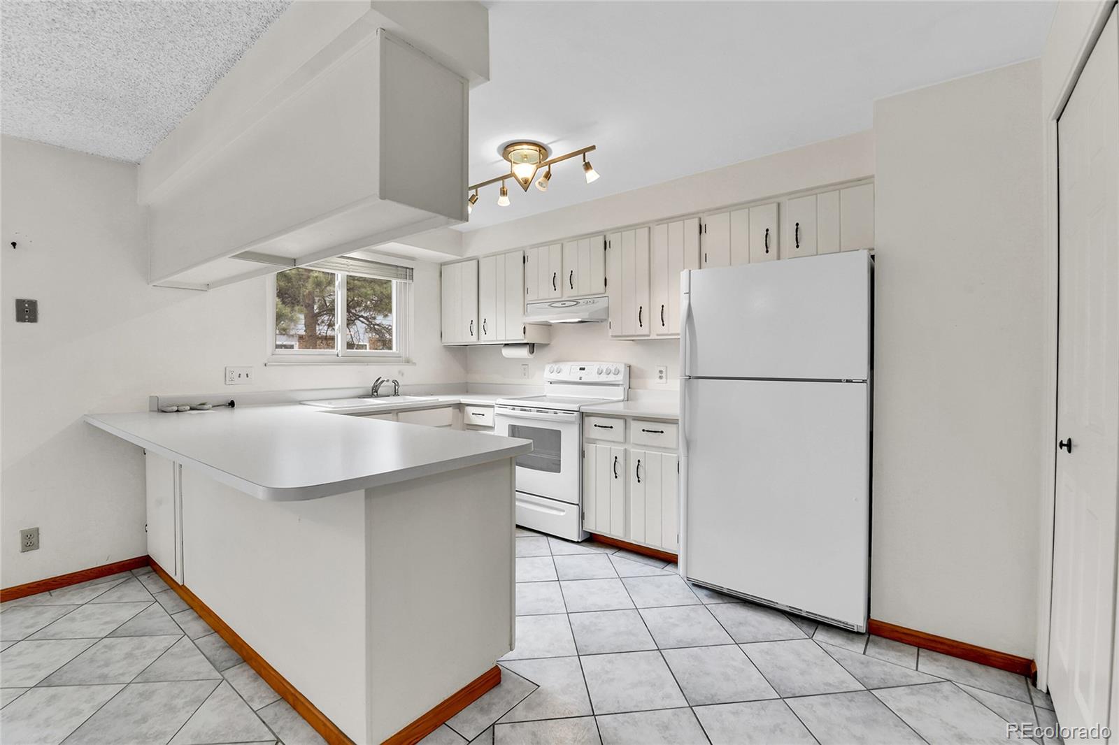 MLS Image #11 for 3061 w 92nd avenue 8b,westminster, Colorado